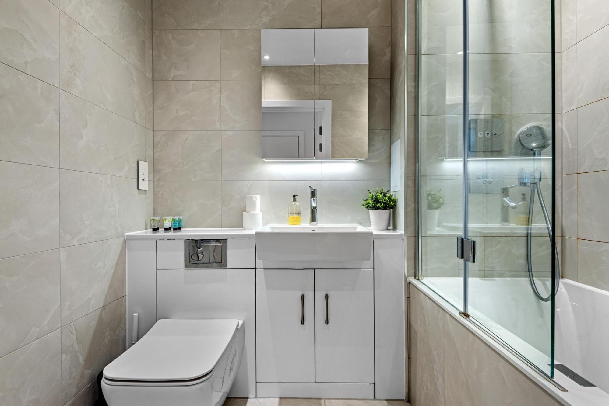 Londwell, Heart Of Notting Hill, Balcony Suite Luxury لندن المظهر الخارجي الصورة